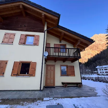 Una Finestra Sul Monte Rosa Holiday home Gressoney-Saint-Jean