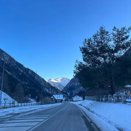 Una Finestra Sul Monte Rosa Holiday home *