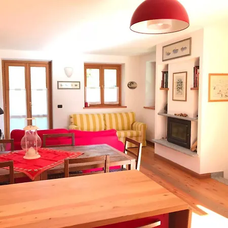 Holiday home Una Finestra Sul Monte Rosa *